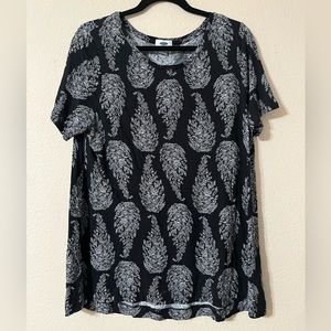 Old Navy Stretchy Super Soft Short Sleeve Top With Leaf Design